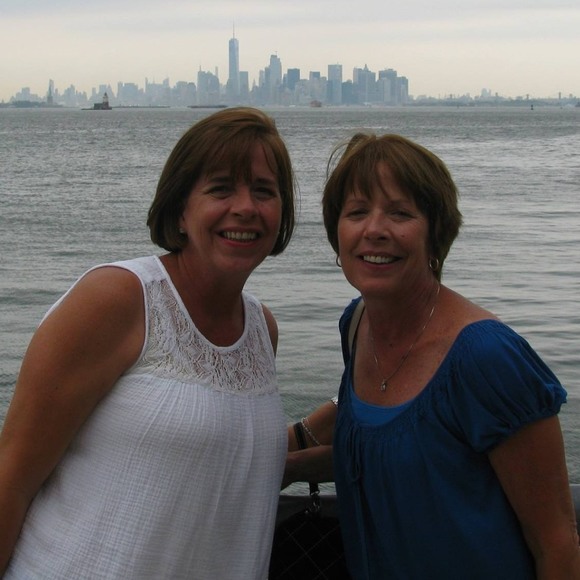 Meet your Posher, Maureen - Picture 1 of 1